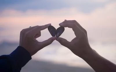 What Are the Benefits of a Couples Massage Tulsa?