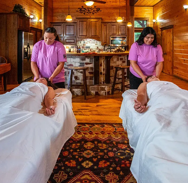 A couple getting a couples massage